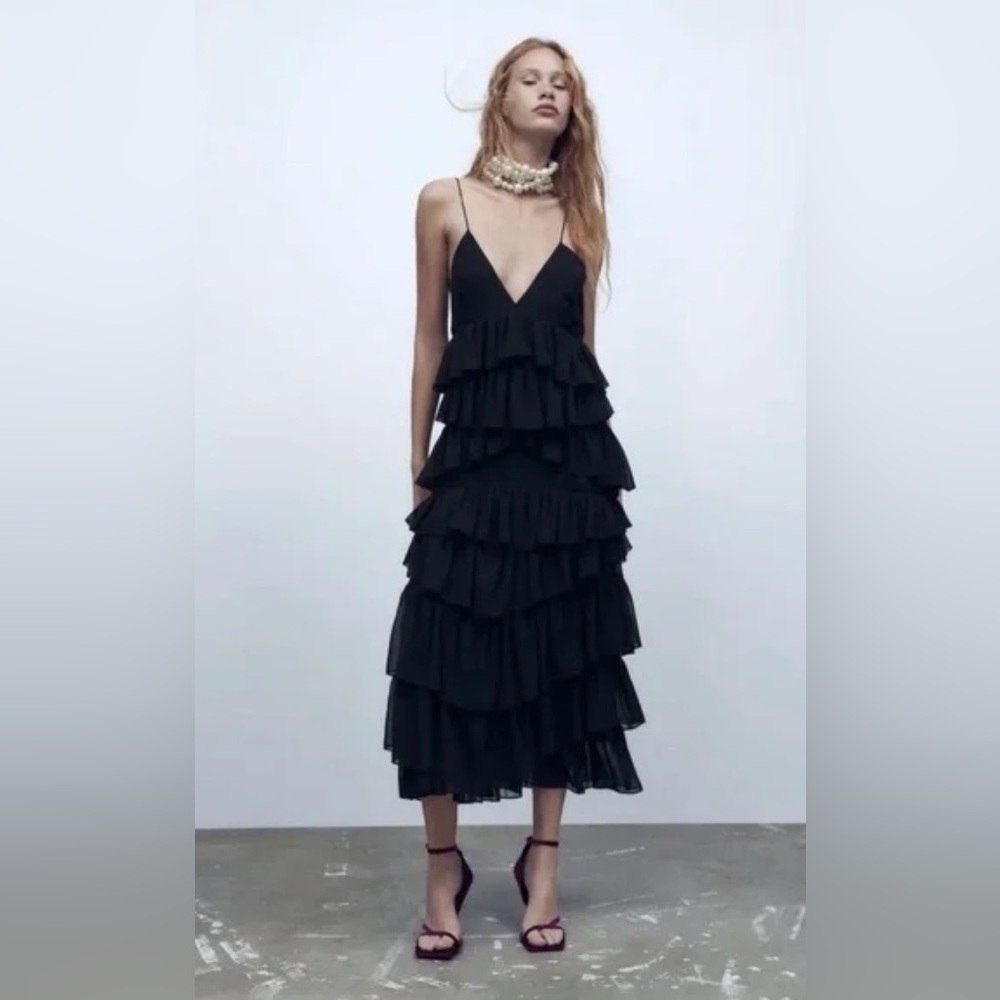 ZARA (NWT) Black Ruffel Midi Dress!